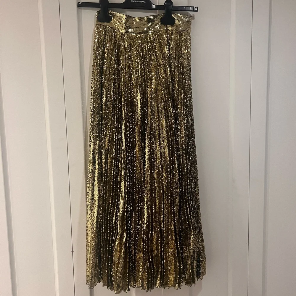 Dolce & Gabbana Gold Sequin Maxi Skirt - Picture 3 of 10
